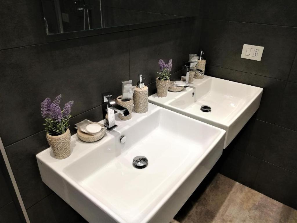 La Corte Luxury Apartment Milan Luaran gambar